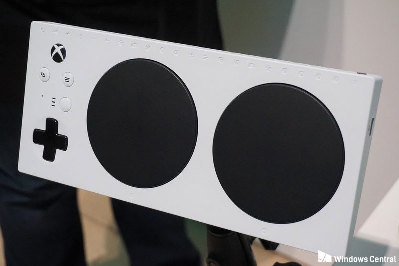 adaptive controller gamescom