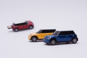 Custom flash drives with prints are a good means of business promotion