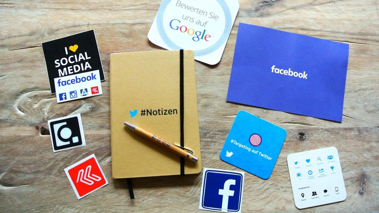 How to Reach Your Customers with Online Marketing and Social Media in 2019
