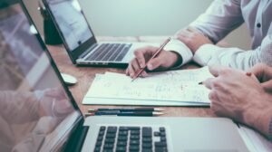 The Top 5 Benefits of Creating a Customized Mobile App for your Business