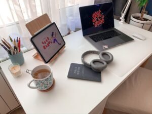 The List of 13 Indispensable Gadgets Every Student Needs